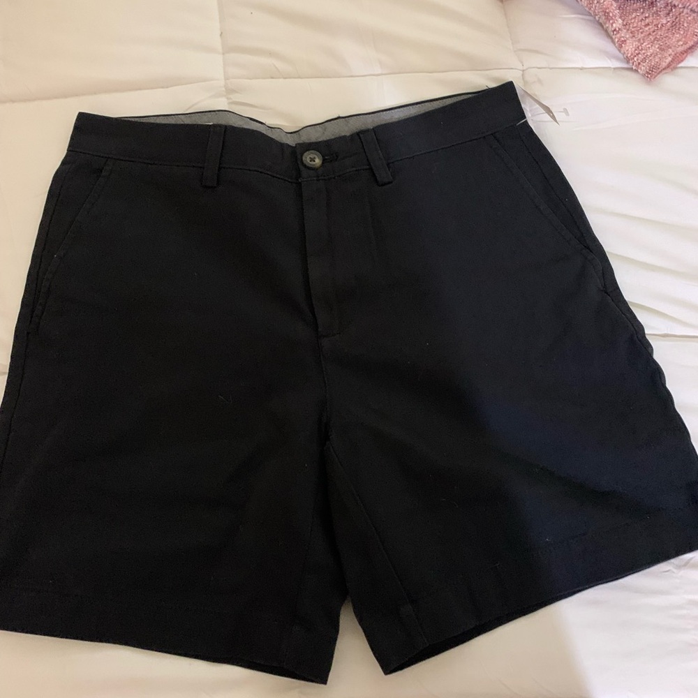 Amazon Black Cargo Shorts with Tailored Fit